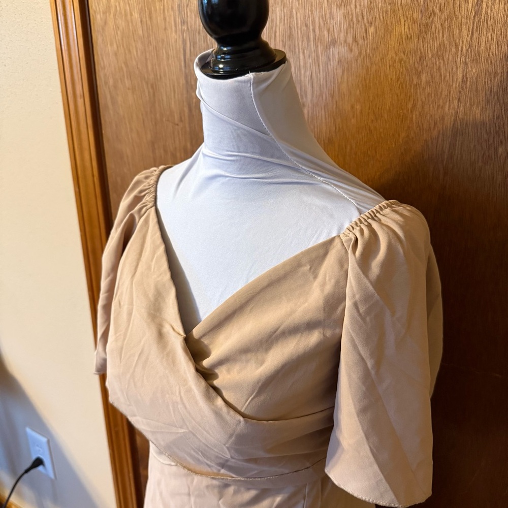 NWT Dokotoo Tan Beige V Wrap Tie Ruffle Flutter Sleeve Cocktail Mini Dress S - Picture 5 of 13